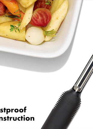 OxO Good Grips Swivel Vegetable Peeler