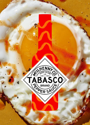 TABASCO Brand Original Red Pepper Hot Sauce, Medium Heat, Glass Bottle, Classic & Versatile Flavor, Three Simple Ingredients, Great for Dips, Tacos, Eggs, Pizza, Oysters & More, 12 Fl Oz (Pack of 1)