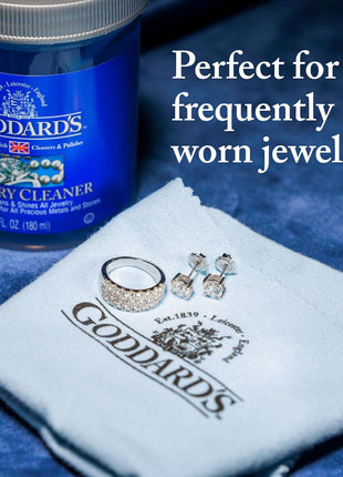 Goddard's Silver Polishing Cloth for Jewelry, Remove Tarnish on Plated or Sterling Silver, Gold, Antiques, and Leaves Tarnish Protection, 1 Cloth