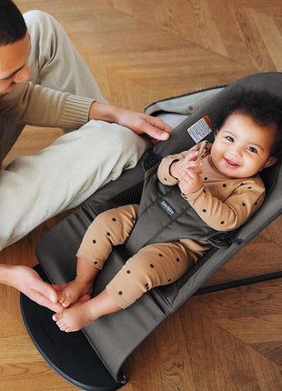 BabyBjörn Bouncer Balance Soft, Dark Gray, Woven/Jersey, Tri-Fabric | 2-in-1 Adjustable Baby Bouncer Seat and Toddler Chair, Newborn to Toddler (8-29 lbs), 4 Positions, Lightweight & Portable