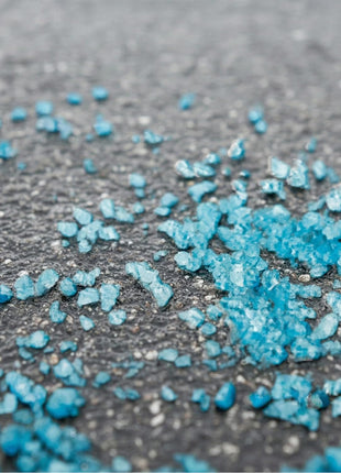 Snow Joe Crystal Blue Snow & Ice Melter, Heat-Generating Crystals, 50 Lb Bag - Fast-Acting Commercial Deicer and Remover for Concrete, Driveway, Sidewalk, and Outdoor Spaces