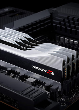 32GB G.Skill DDR5 Trident Z5 6400MHz CL32 1.40V Dual Channel Kit 2X 16GB Silver