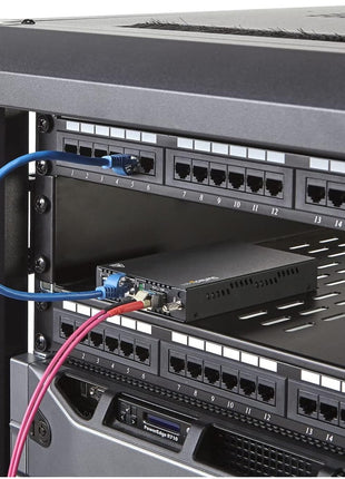 StarTech.com Singlemode (SM) LC Fiber Media Converter for 1Gbe Network - 10km - Gigabit Ethernet - 1310nm - with SFP Transceiver , TAA (ET91000SM10)