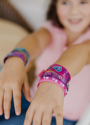 Melissa & Doug Design-Your-Own Bracelets with 100+ Sparkle Gem & Glitter Stickers, Kids Snap Bracelets, Stickers & Jewelry Crafts, Preschool Toys for Girls & Boys Ages 4+