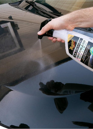 Meguiar's Ultimate Waterless Wash & Wax, Scratch-Free Cleaning Spray that Cleans and Protects Without Water, 2-in-1 Detailer for Shine, Cool Car Gifts for Men and Women, 26 Oz
