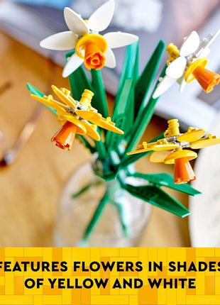 LEGO Daffodils - Building Toy for Kids, Girls and Boys, Ages 8+ - Birthday Gift for Kids - Artificial Daffodil for Bedroom Decor and Display - 40747