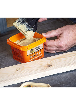 Gorilla All Purpose Wood Filler, Natural Finish, 16 Ounce Tub (Pack of 1) - Water Resistant for Indoor or Outdoor Projects and Repairs