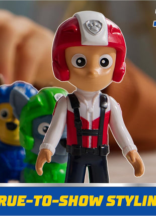 Paw Patrol Air Rescue Toy Figures Gift Pack with 7 Collectibles | 7 Collectible Action Figures, Aviation Flight Uniforms, 2-Inch Tall Pups & 3.5-Inch Ryder, Kids Toys for Boys & Girls Ages 3+