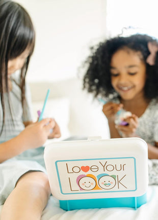 Melissa & Doug Love Your Look Pretend Makeup Kit Play Set – 16 Pieces for Mess-Free Pretend Play (Does NOT Contain Real Cosmetics)