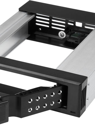 StarTech.com 5.25 inch to 3.5 inch Trayless Hard Drive Hot Swap Bay - Removable Hard Drive Bay for 3.5 inch SATA/SAS Drives - Aluminum (HSB1SATSASBA)