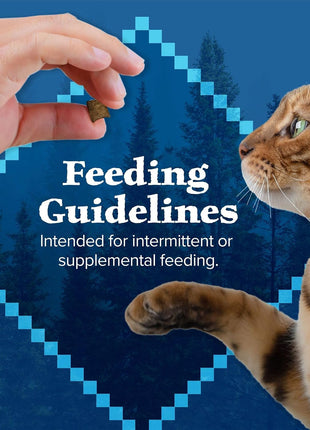 Blue Buffalo Wilderness Grain Free Soft-Moist Chicken & Salmon Cat Treats,2-oz. Bag,(Pack of 2)