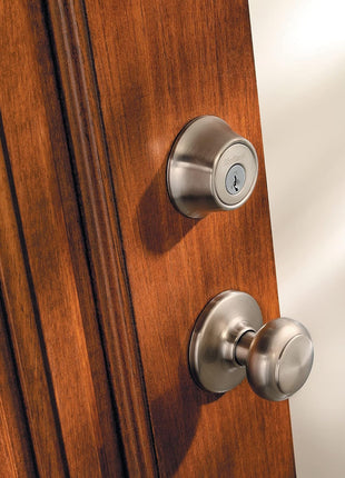 Kwikset 660 Deadbolt Deadbolt Lock, Satin Nickel Round Exterior Keyed Front Entry Door, Pick Resistant SmartKey Rekey Security, Single Cylinder Dead Bolt, with Microban Protection