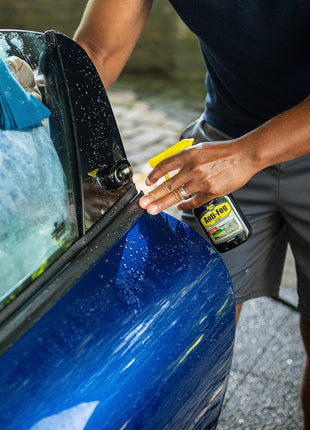 Invisible Glass 92472 Anti-Fog Interior Windshield Treatment Car Glass Defogger Cleaning Spray Prevents Windshield Fogging To Improve Driving Visibility, No Streaks or Haze, 8 Fl Oz, Pack of 1
