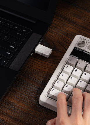 8BitDo Retro 18 Mechanical Numpad, Supports Calculator Mode, Bluetooth/2.4G/Wired Numpad for Windows and Android - M Edition