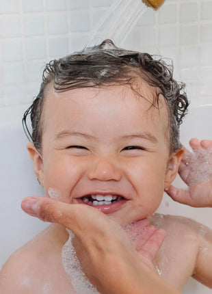 Mustela Gentle Cleansing Gel - Baby Wash for Delicate Skin and Hair - Newborn-Safe Cleanser - Made with with Natural Avocado Perseose - 1 or 2-Pack - Various Sizes