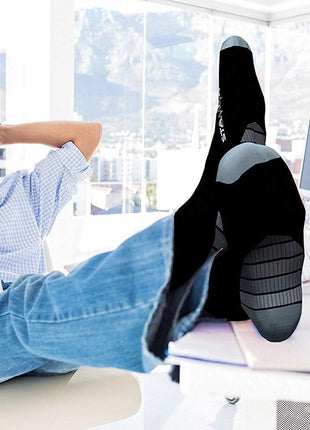 Physix Gear Compression Socks 20-30 mmHg - Men & Women - Running, Nurses, Shin Splints, Flight, Travel