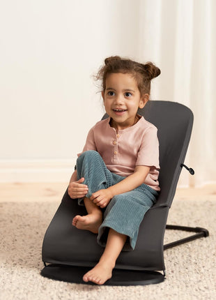 BabyBjörn Bouncer Balance Soft, Dark Gray, Woven/Jersey, Tri-Fabric | 2-in-1 Adjustable Baby Bouncer Seat and Toddler Chair, Newborn to Toddler (8-29 lbs), 4 Positions, Lightweight & Portable