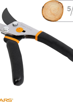 Fiskars Bypass Pruning Shears, 5/8-Inch Cut Capacity Garden Clippers, Gardening Scissors with Sharp, Rust Resistant Steel Blade