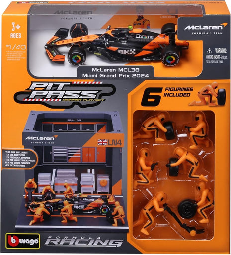 Bburago 1:43 Scale 2024 Formula Race McLaren MCL38 Pit Pass Paddock Set, Norris #4