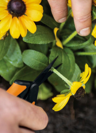 Fiskars 6" Non-Stick Pruning Snips, Resin-Resistant Garden Scissors