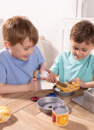 Melissa & Doug Make and Bake Pies Pretend Play Food Set and Wooden Oven with Squishy Dough for Ages 3+ - FSC Certified