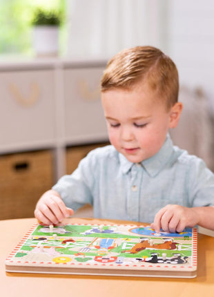 Melissa & Doug Old MacDonald's Farm Song Puzzle – 8-Piece Wooden Peg Puzzle with Light-Activated Sounds, Music Learning Toy for Toddlers and Preschoolers Ages 2+