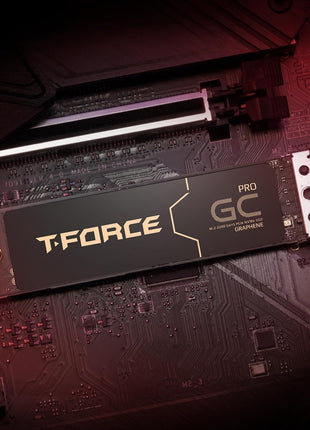 TEAMGROUP T-Force GC PRO 2TB Graphene Heatsink DRAM SLC Cache 3D TLC NAND NVMe InnoGrit PCIe Gen5x4 M.2 2280 Gaming Internal SSD Read/Write 12500/11000 MB/s TM8FFL002T0C129