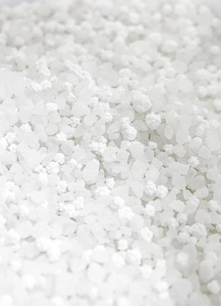 Snow Joe Snow & Ice Melter, Calcium Chloride Blend Pellets, Non-Staining Melt, 40 Lb Bag - Ice Remover for Driveway, Concrete, Sidewalk, and Outdoor Spaces