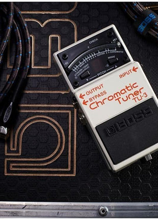 BOSS TU-3 Chromatic Floor Tuner for Guitar and Bass | Industry-Standard Performance | Tank-Tough BOSS Stompbox Body | 21-Segment LED Meter | Accurate to  One Cent | Accu-Pitch Sign Function