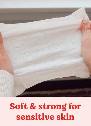 Huggies Simply Clean Unscented Baby Diaper Wipes, 11 Flip-Top Packs (704 Wipes Total), Packaging May Vary