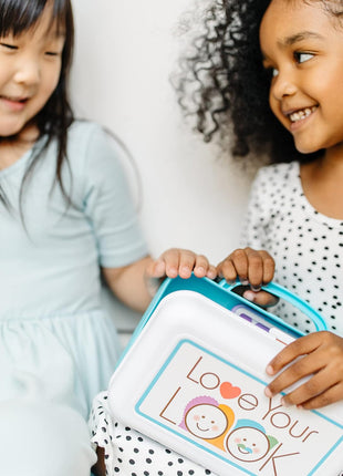 Melissa & Doug Love Your Look Pretend Makeup Kit Play Set – 16 Pieces for Mess-Free Pretend Play (Does NOT Contain Real Cosmetics)