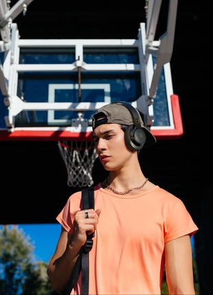 JBL Tune 720BT - Wireless Over-Ear Headphones with JBL Pure Bass Sound, Bluetooth 5.3, Up to 76H Battery Life and Speed Charge, Lightweight, Comfortable and Foldable Design (Black)