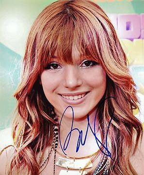 BELLA THORNE 8x10 Female Celebrity Photo Signed In-Person