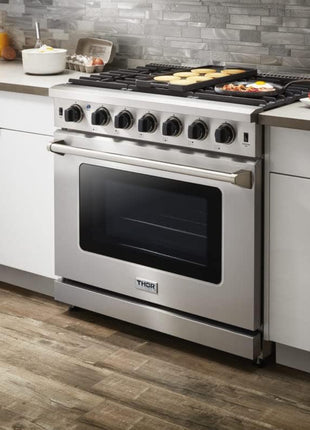 THOR Kitchen Freestanding Professional 36-inch Gas Range in Stainless Steel - Model LRG3601U