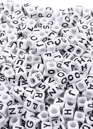 Augshy 700PCS White Letter Beads Alphabet Beads for Making DIY (6mm)