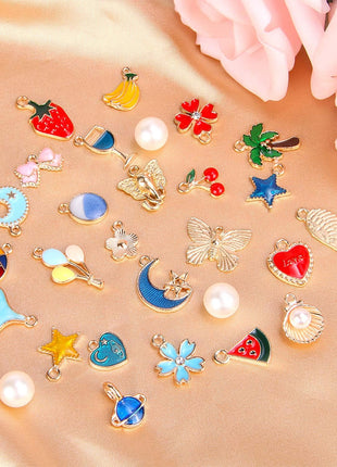 SANNIX 350Pcs Bracelet Charms Jewelry Making Charms Assorted Gold Plated Enamel Pendants for DIY Necklace Bracelet Earring Craft Supplies