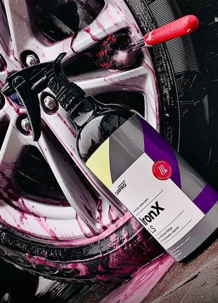 CARPRO IronX Iron Remover: Lemon Scent - Stops Rust Spots and Pre-Mature Failure of the Clear Coat, Iron Contaminant Removal - Liter with Sprayer (34oz)