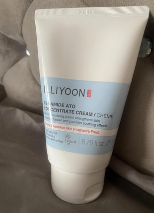 Illiyoon Ceramide Ato Concentrate Cream | Moisturizer for Dry & Sensitive Skin, 100hr Lasting Hydration, For Face & Body, Gentle for Infants, Moisture Barrier Repair, Vegan Certified, 6.76 fl.oz.