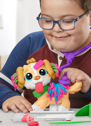 Play-Doh Care 'n Carry Vet Playset for Kids 3 Years and Up with Toy Dog, Storage, 10 Tools, and 5 Modeling Compound Colors, Non-Toxic