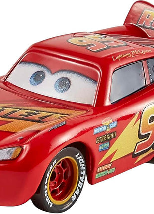 Mattel Disney and Pixar Cars Toys, Radiator Springs 3-Pack of Die-cast Toy Cars & Trucks with Lightning McQueen, Mater & Sheriff