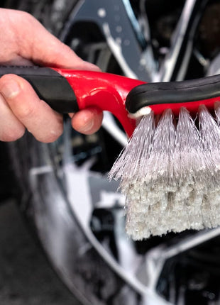 Mothers Car Wash Brush, Wheel and Fender Brush, Short Handle Tire Cleaner for Car Detailing, 10 Inch, Red/Black