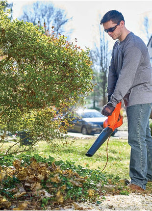 BLACK+DECKER Electric Leaf Blower, Handheld Blowers for Lawn Care, Lightweight, 180 MPH 180 CFM, 7-Amp, Corded (LB700)
