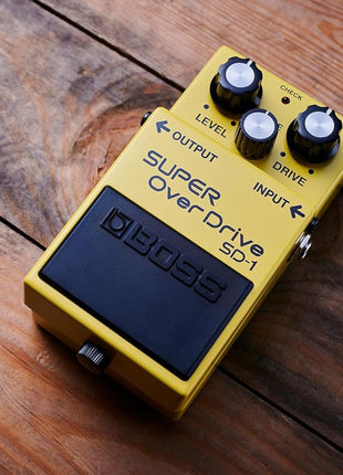 BOSS SD-1 SUPER Overdrive | Compact Overdrive Pedal | Genre-Defining Sound & Feel | Unique Clipping Circuitry Produces Tube-Like Characteristics | Dynamic Tone Options | Easy-To-Use Controls