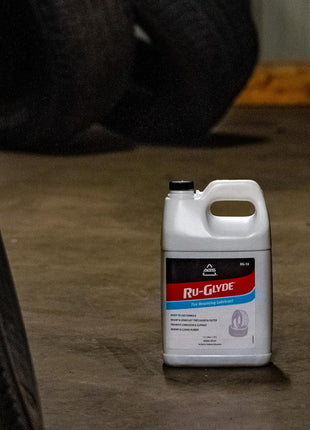 Ru-Glyde Tire Mounting Lubricant by AGS – 1 Gallon | Tire Bead Seating Lube & Rubber Rejuvenator | Prevents Rim Rust | No-Mix, Ready-to-Use Formula for Tire Changers, Auto Shops & DIY Tire Install