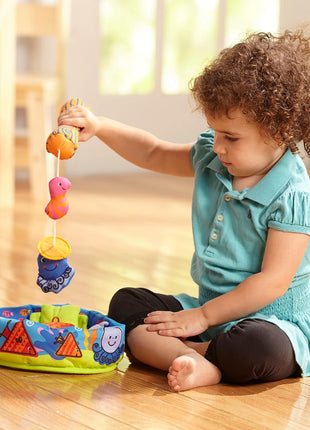 Melissa & Doug K's Kids Fish and Count Learning Game With 8 Numbered Fish to Catch and Release