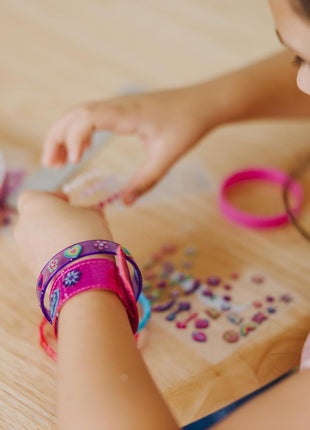 Melissa & Doug Design-Your-Own Bracelets with 100+ Sparkle Gem & Glitter Stickers, Kids Snap Bracelets, Stickers & Jewelry Crafts, Preschool Toys for Girls & Boys Ages 4+