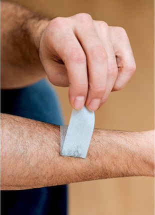 Nexcare Strong Yet Pain Free Tape, Tears Easily, For Sensitive Skin, 1 Roll