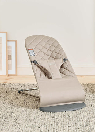 BabyBjörn Bouncer Bliss, Sand Gray, Woven, Classic Quilt | 2-in-1 Adjustable Baby Bouncer Seat and Toddler Chair, Newborn to Toddler (8-29 lbs), 4 Positions, Lightweight & Portable