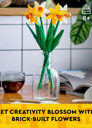LEGO Daffodils - Building Toy for Kids, Girls and Boys, Ages 8+ - Birthday Gift for Kids - Artificial Daffodil for Bedroom Decor and Display - 40747