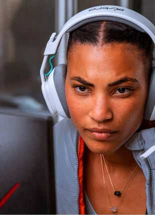 Logitech G Astro A10 Gen 2 Cross-Platform Wired Gaming Headset for PlayStation 5/4, Xbox S|X, Nintendo Switch, PC: 3.5mm Headphone Jack, 32mm Drivers, Flip-to-Mute Mic, Over-Ear - White/PS Edition